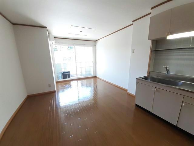 シャン・ド・フルールA - Room 201