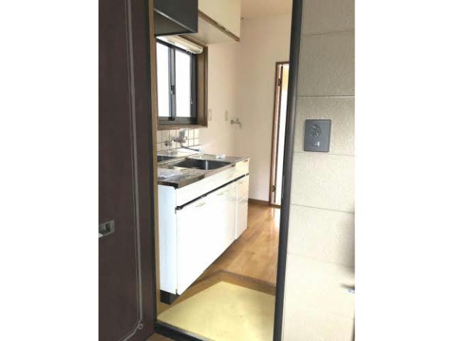 アシストコート - Room 201