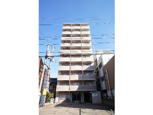 リジェワタナベ