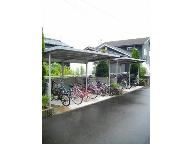 ヴィー・シュシュⅡ - Room 202