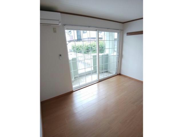 Century21 - Room 101