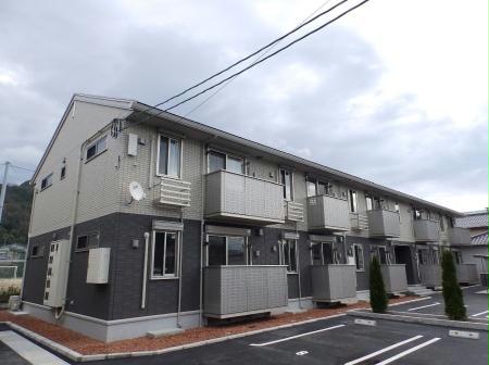 ラルジェ　Ａ棟