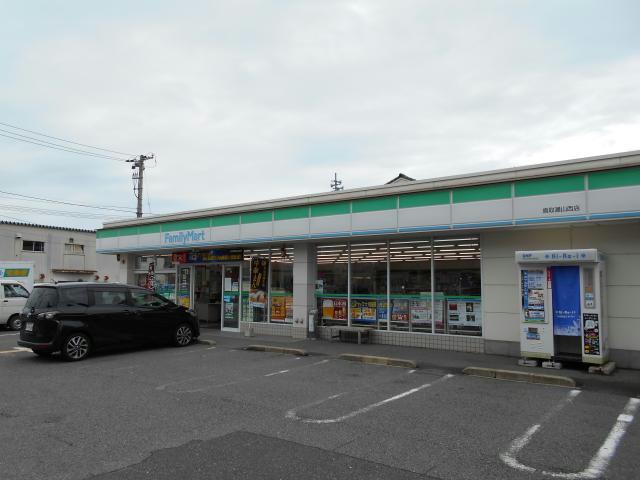 ファミリーマート鳥取湖山西店380m