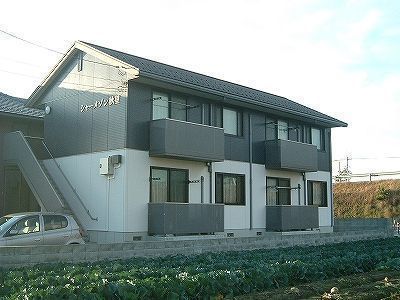 シャーメゾン秋里