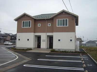 メゾンえがおばし